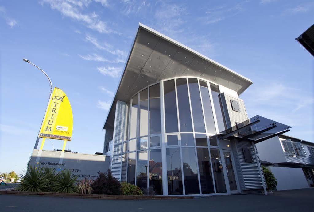 Atrium On Ulster Motel Хамилтън Екстериор снимка